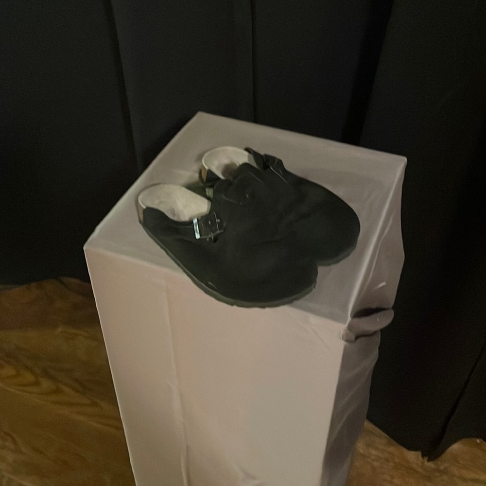 Bjorndal Women’s slides black leather size 6 1/2
